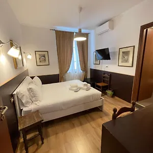 Gold House Рим