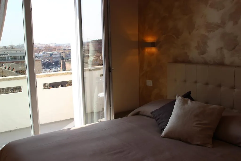 Bed & Breakfast Bed and Breakfast Windows On Roma
